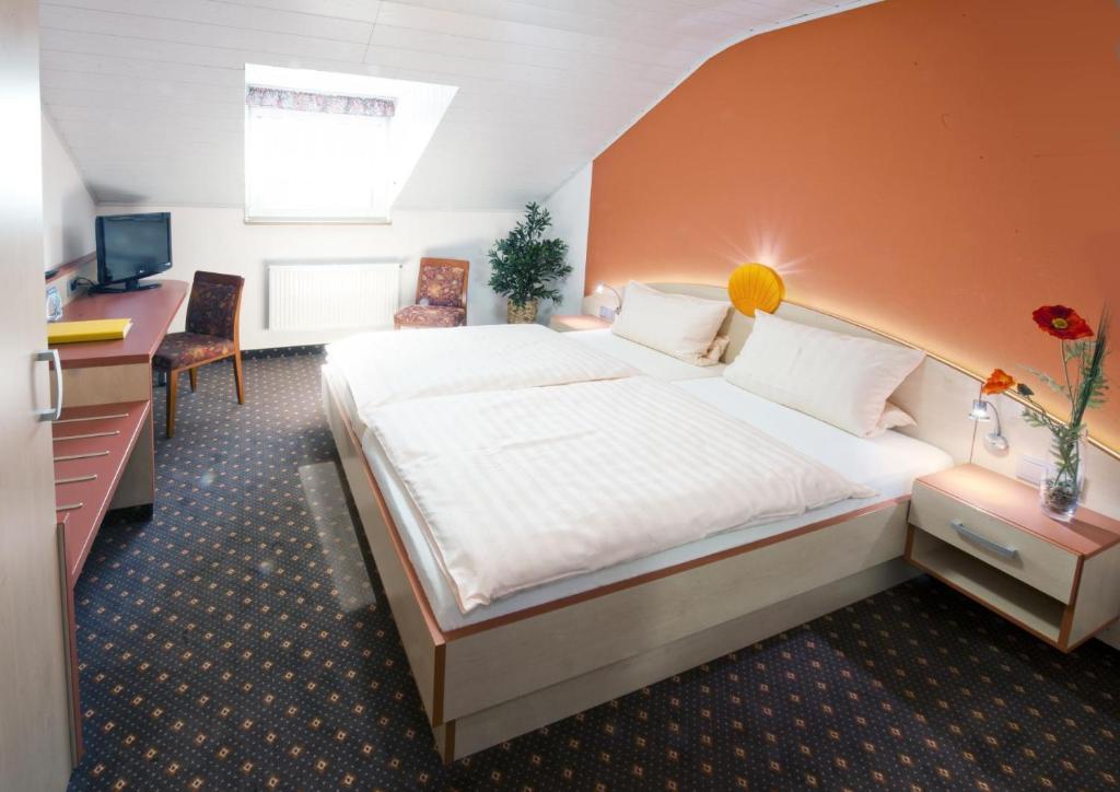Hotel Sonnental Neusorg Room photo
