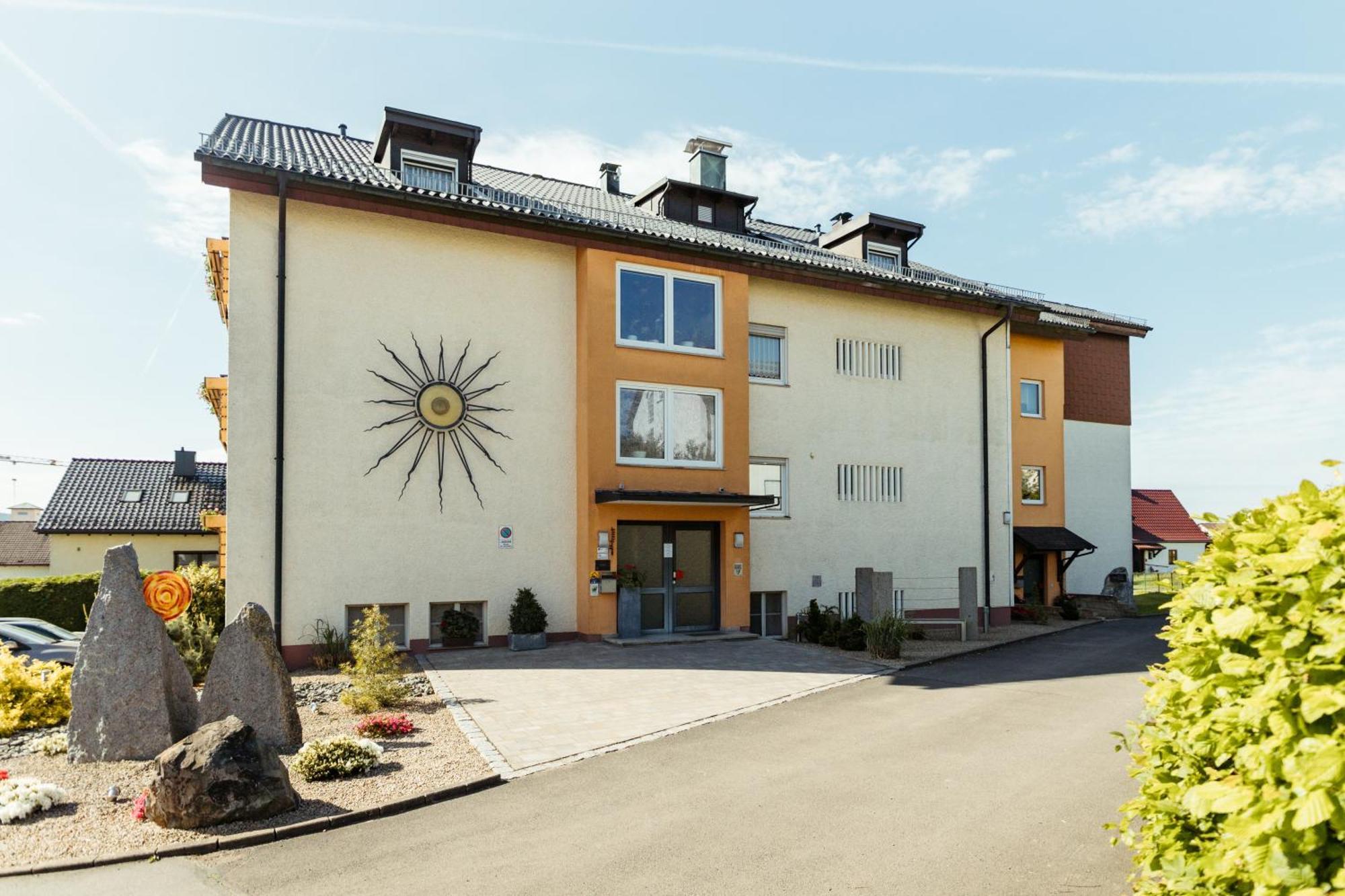 Hotel Sonnental Neusorg Exterior photo